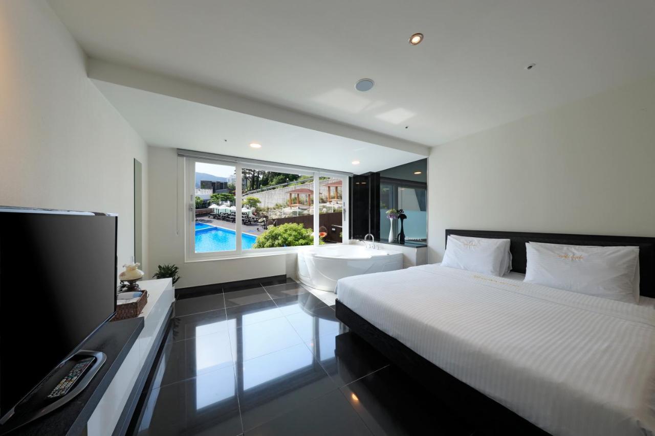 Doya Hotel Geoje Εξωτερικό φωτογραφία